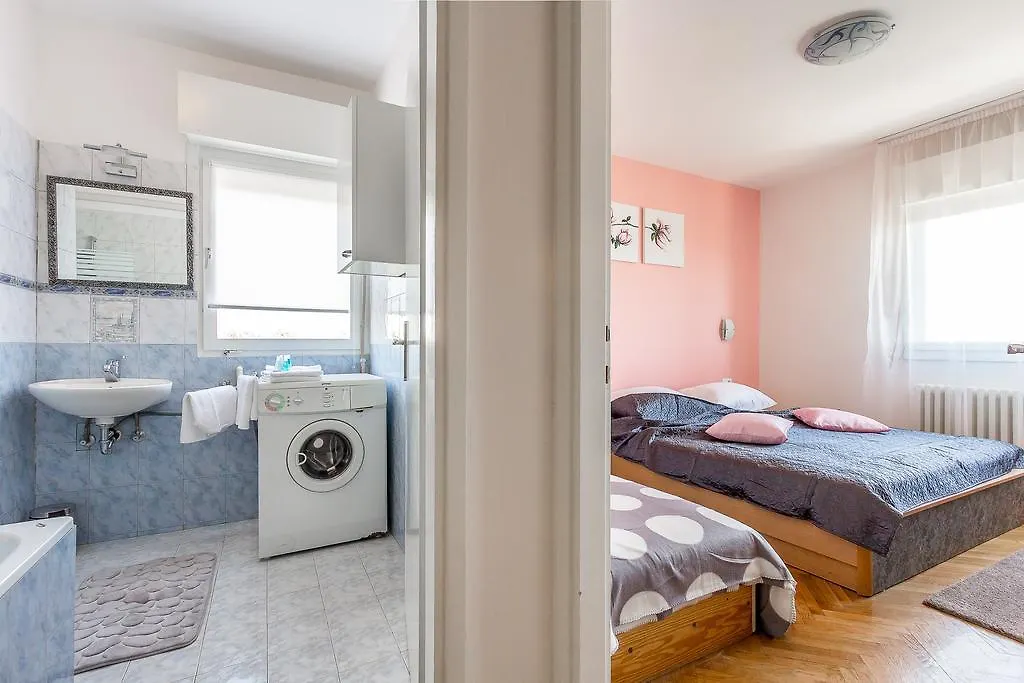 Romance Apartment Pula Hırvatistan